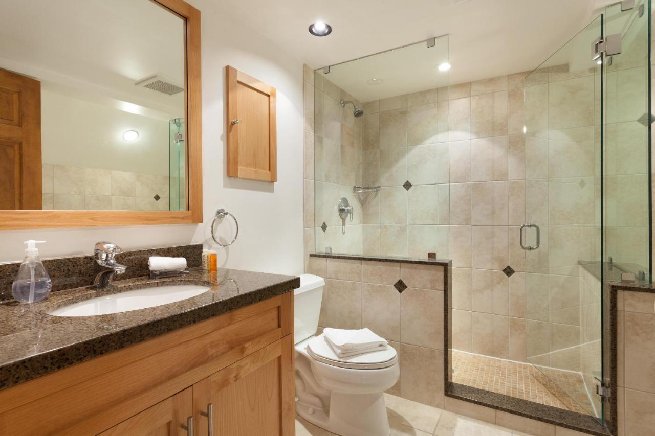 Painted Cliff 11 | Dog Friendly! Ski-In Ski-Out Benchlands Townhome W/ Hot Tub & Fireplace Вістлер Екстер'єр фото