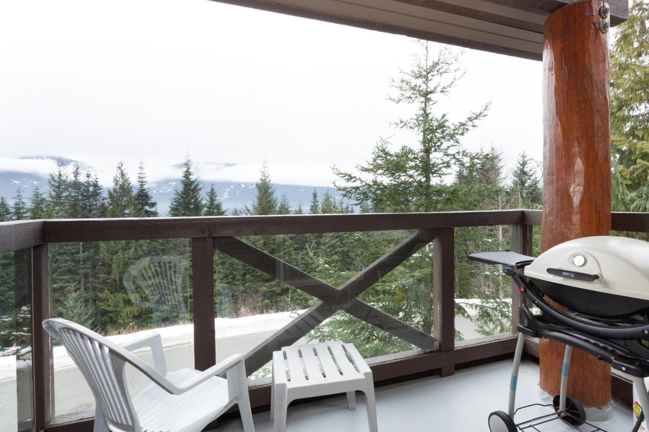 Painted Cliff 11 | Dog Friendly! Ski-In Ski-Out Benchlands Townhome W/ Hot Tub & Fireplace Вістлер Екстер'єр фото